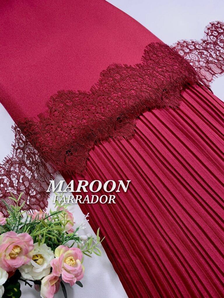 set pleated maroon lace b